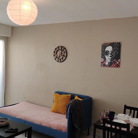 Charmant Appartement Proche Melun Centre Ville 外观 照片