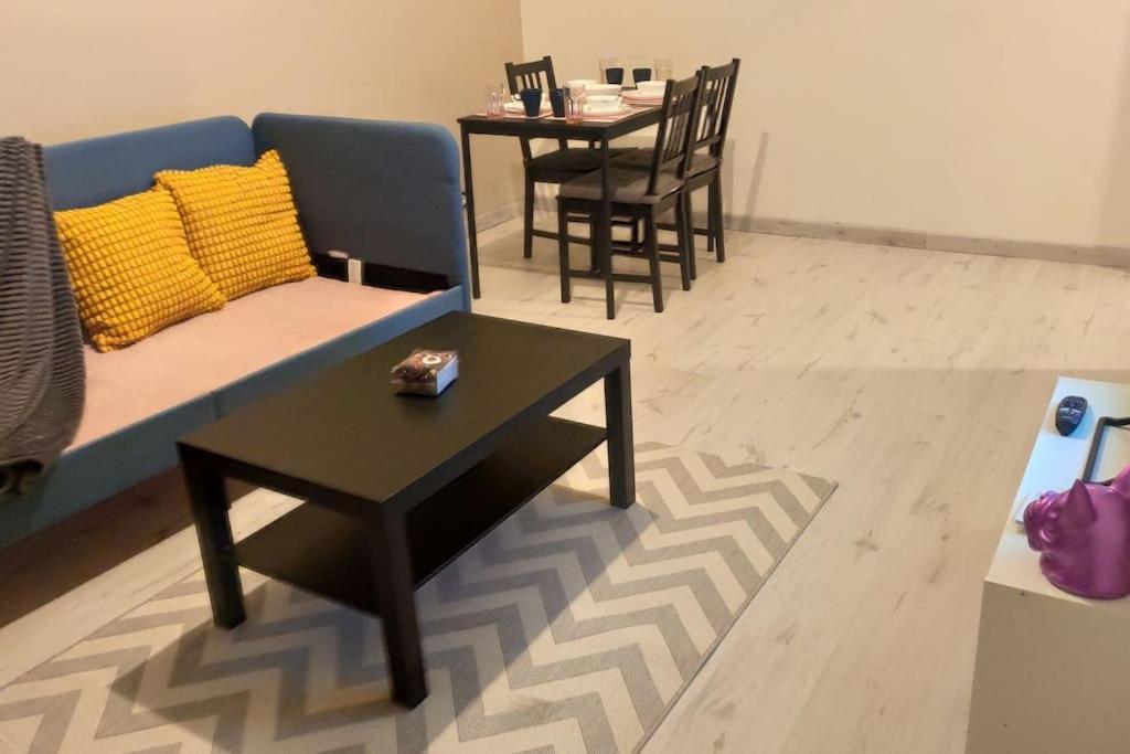 Charmant Appartement Proche Melun Centre Ville 外观 照片